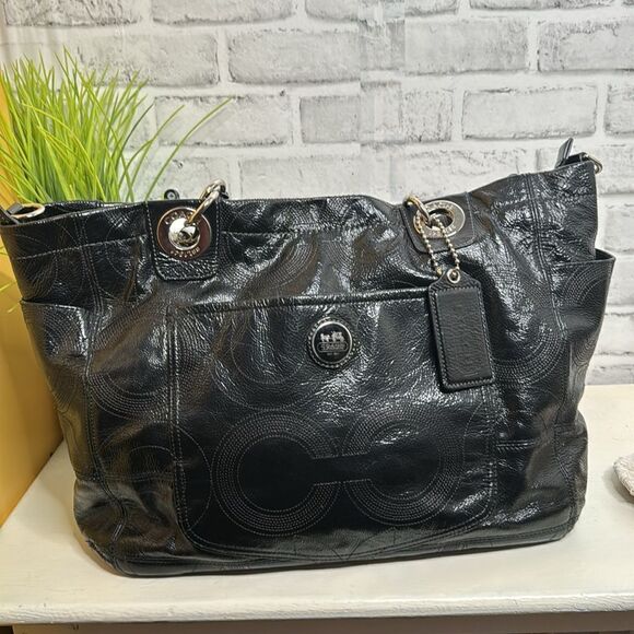 Coach Alex Signature Black Patent Leather Baby Diaper Travel Tote Bag - Picture 2 of 11